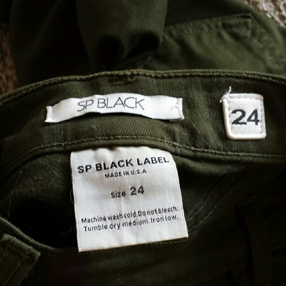 Army green pants, made in usa size 24 (size 00 ) - Picture 4 of 4